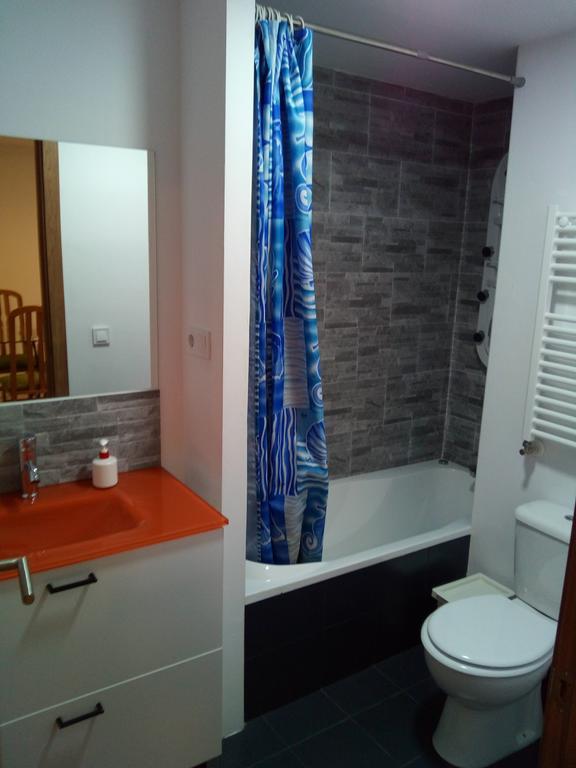 Bnap Masip Apartman Oviedo Szoba fotó