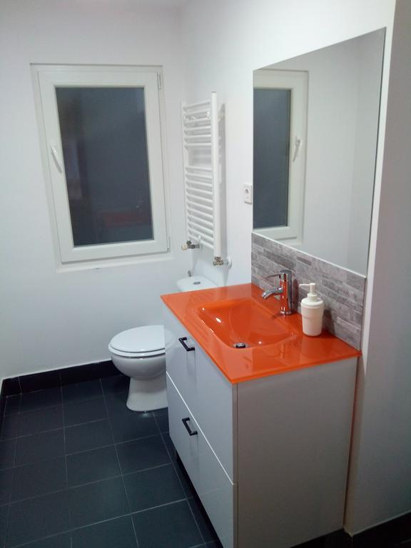 Bnap Masip Apartman Oviedo Szoba fotó
