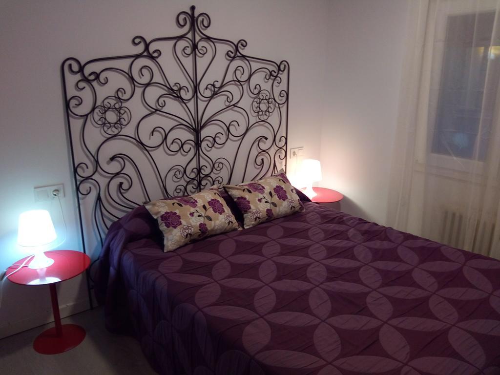 Bnap Masip Apartman Oviedo Szoba fotó